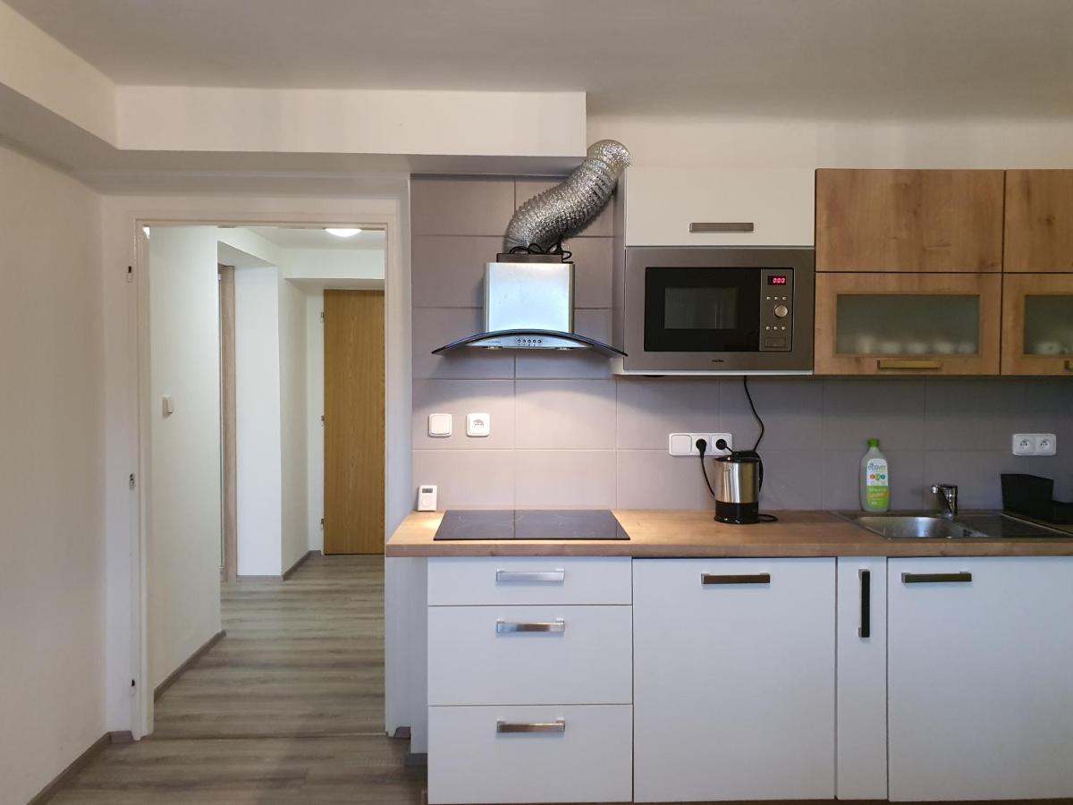 Apartmany U Kramlu วิมแปร์ค ภายนอก รูปภาพ